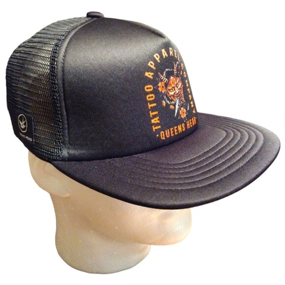 Queens Head Tattoo Apparel Mesh Snapback Trucker Hat, Adjustable, Black/Red/Blue - Picture 5 of 7